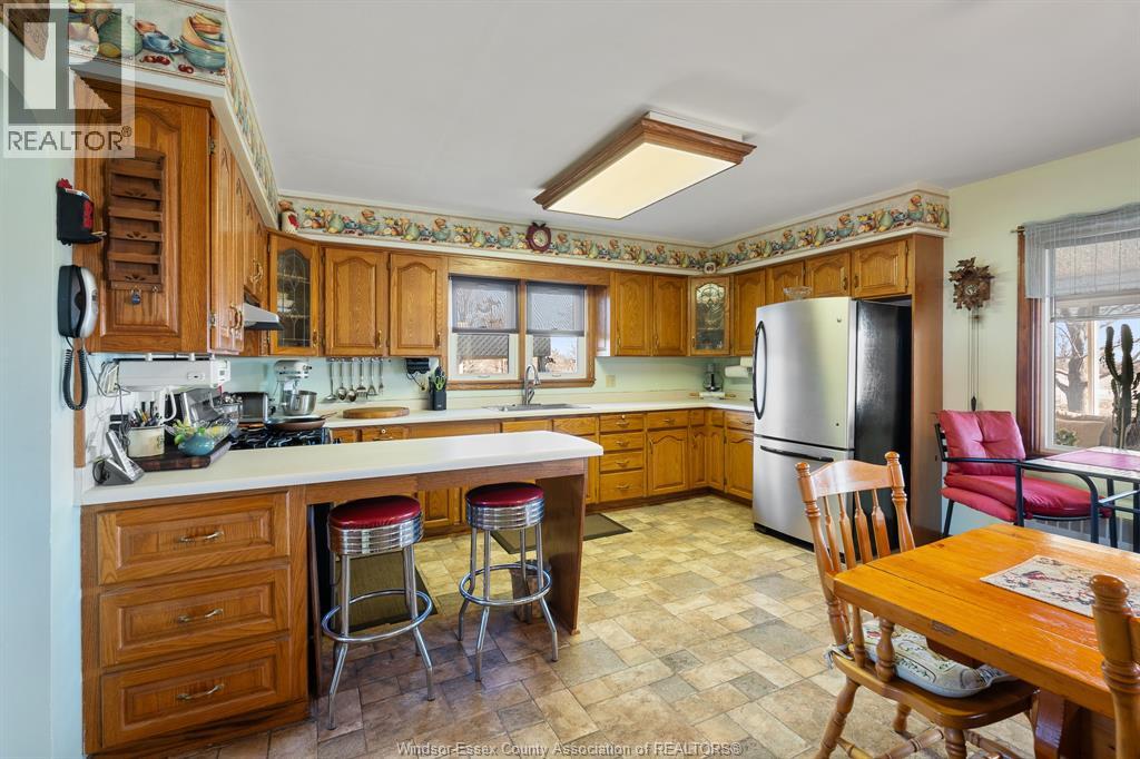 2102 County Rd 20 West, Essex, Ontario  N0R 1G0 - Photo 9 - 26005022