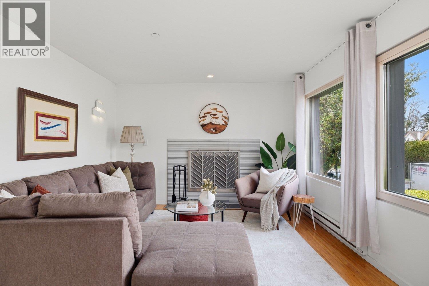 128 W 12th Avenue, Vancouver, British Columbia  V5Y 1T7 - Photo 10 - R3098101