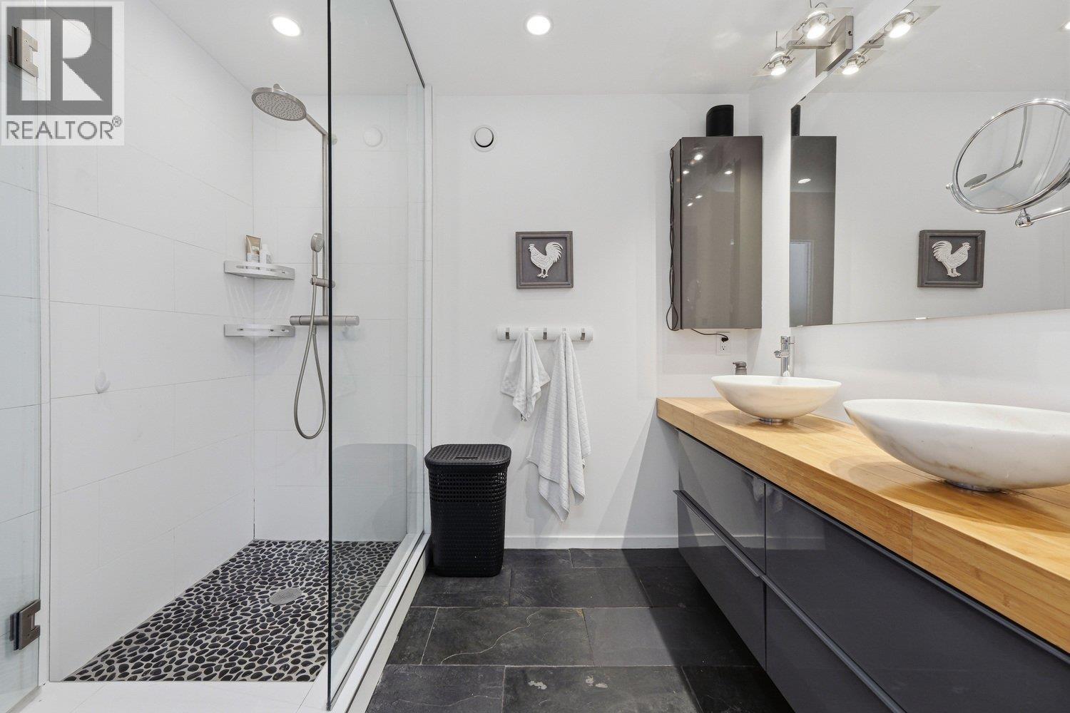 128 W 12th Avenue, Vancouver, British Columbia  V5Y 1T7 - Photo 14 - R3098101