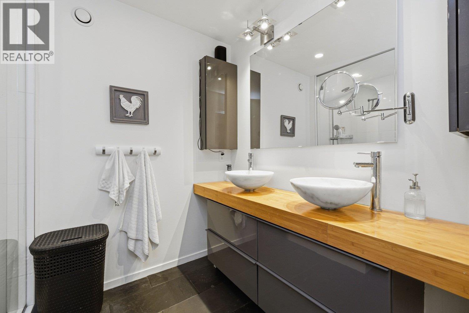 128 W 12th Avenue, Vancouver, British Columbia  V5Y 1T7 - Photo 15 - R3098101