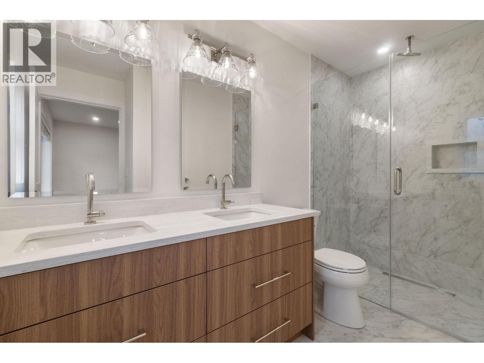 2055 E 4th Avenue, Vancouver, British Columbia  V5N 1K5 - Photo 14 - R3098123