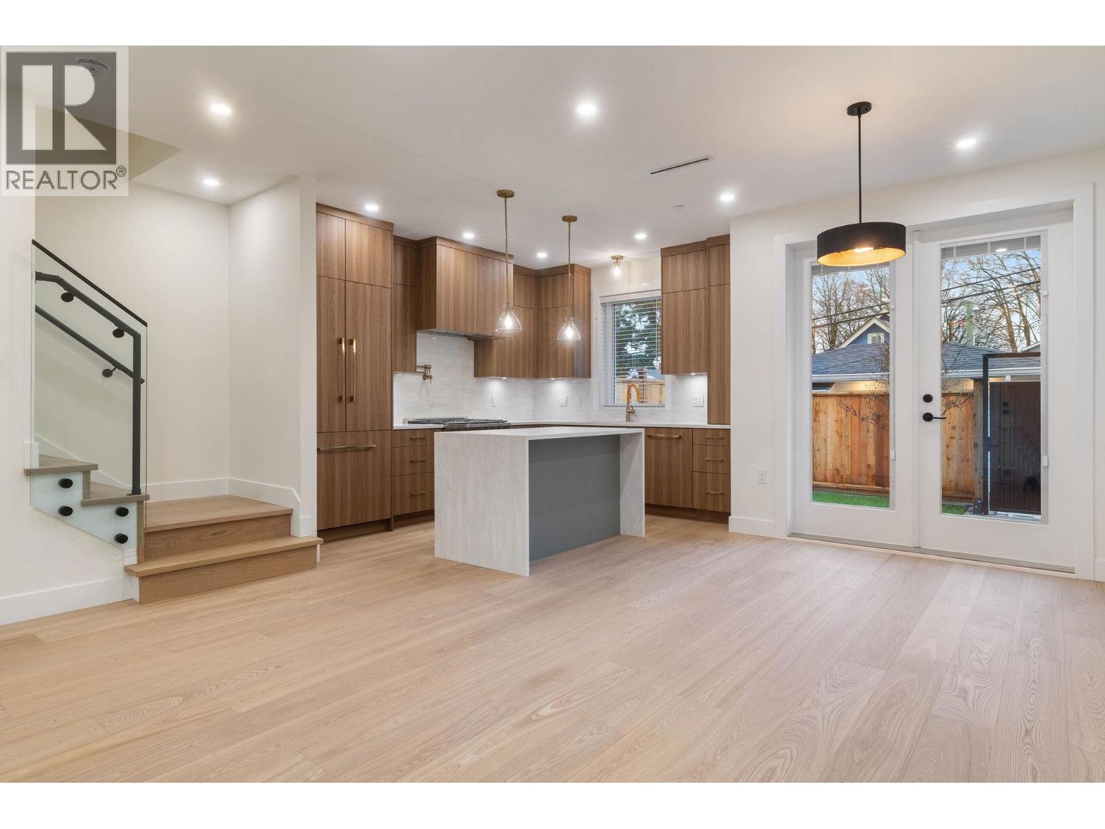 2055 E 4th Avenue, Vancouver, British Columbia  V5N 1K5 - Photo 7 - R3098123