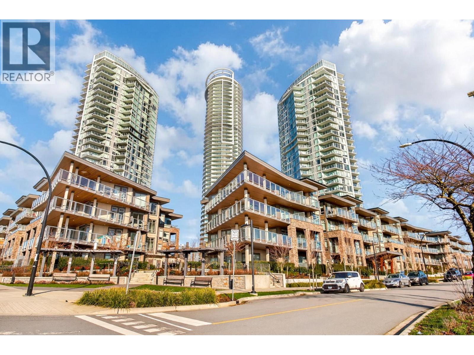 210 7123 11TH AVENUE, Burnaby, British Columbia