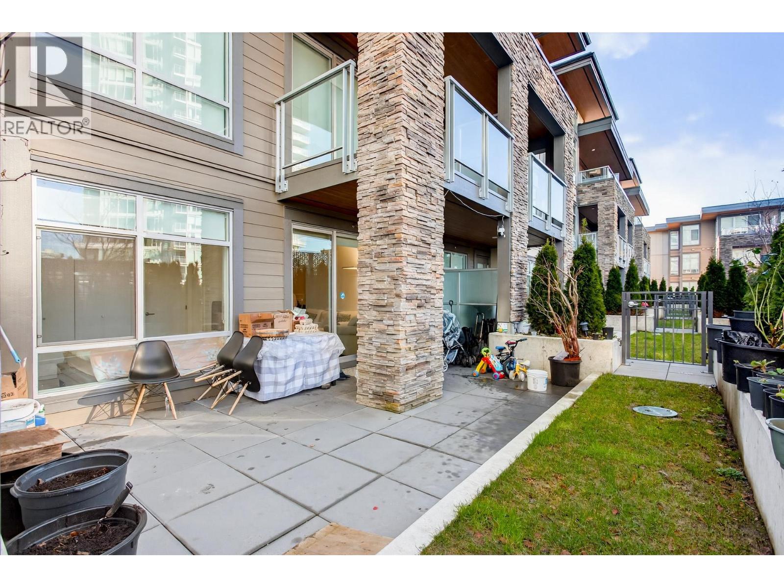 210 7123 11th Avenue, Burnaby, British Columbia  V3N 0J6 - Photo 26 - R3098155