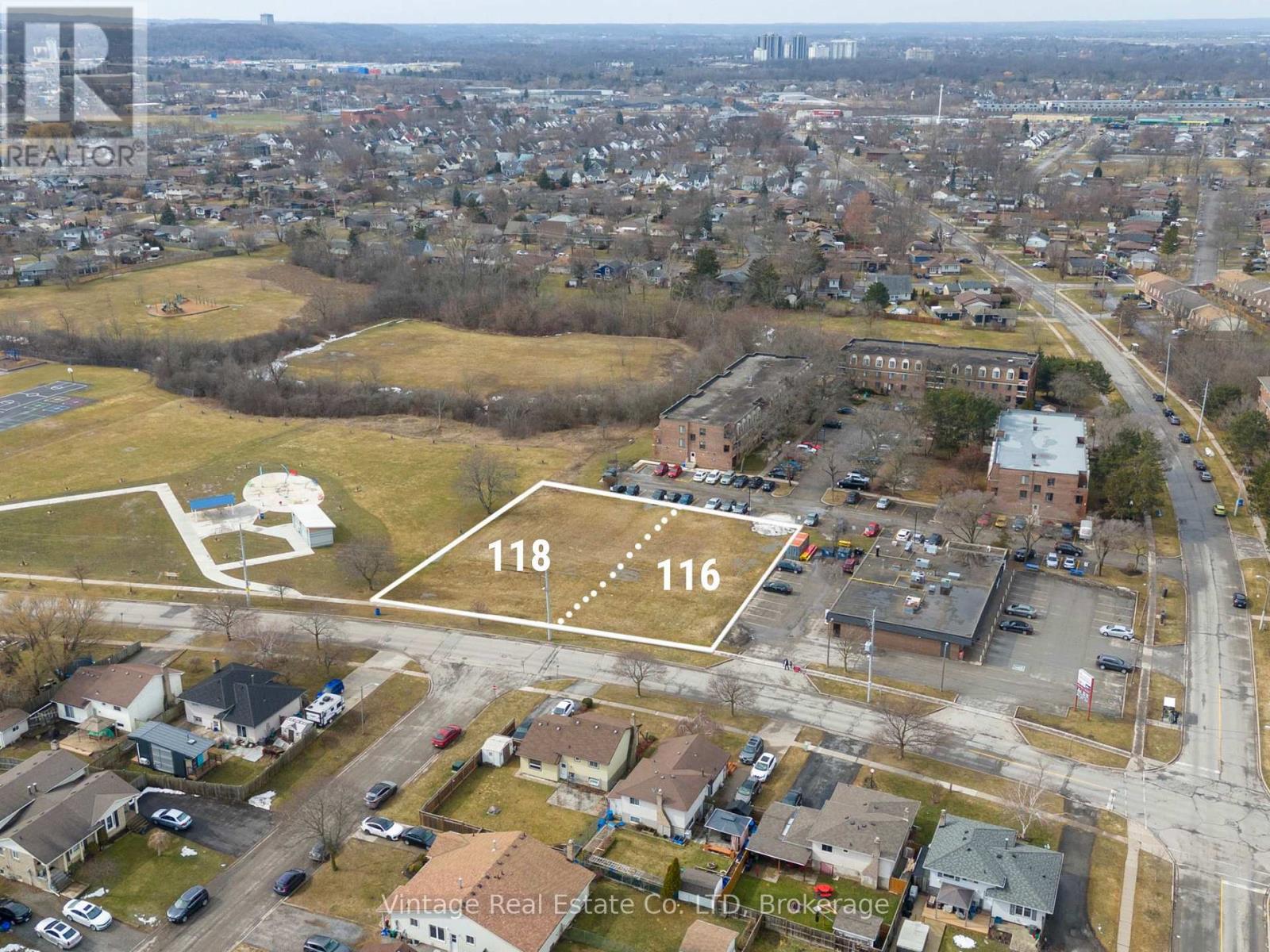 118 WOODROW STREET, St. Catharines, Ontario