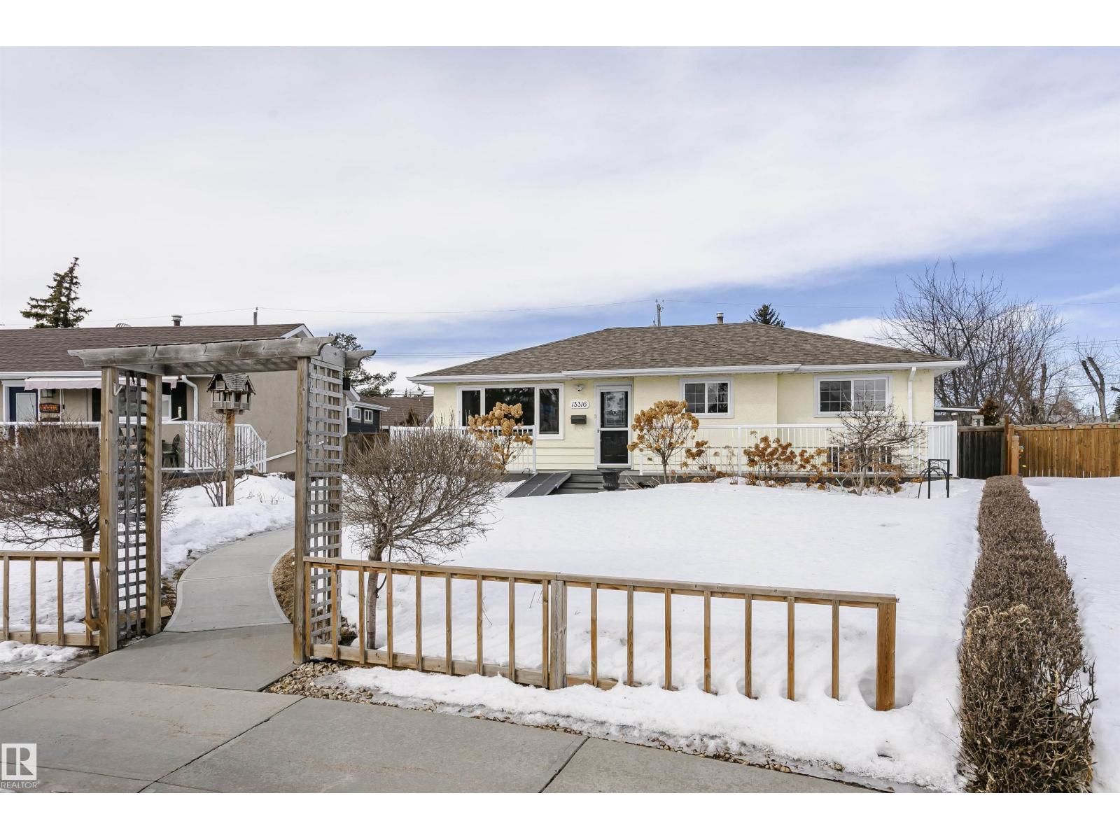 13316 128 St Nw, Edmonton, Alberta  T5L 1E8 - Photo 2 - E4476719