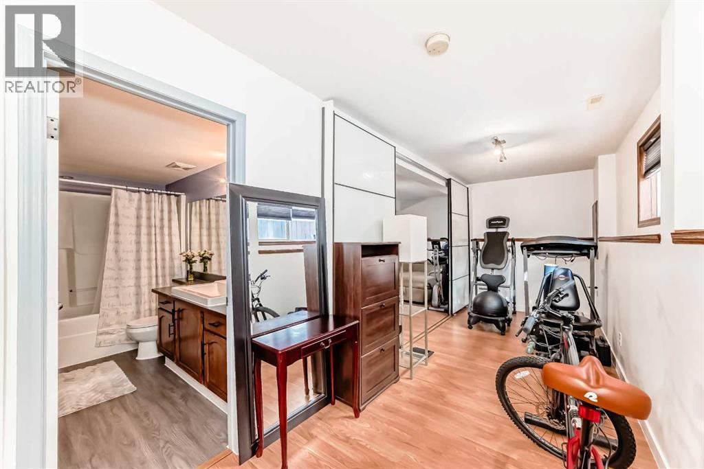 435 Coventry Road Ne, Calgary, Alberta  T2K 5N1 - Photo 40 - A2290820