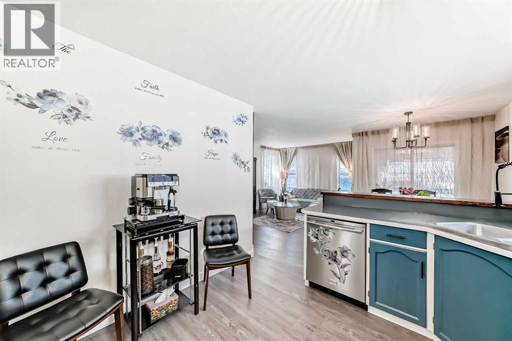 435 Coventry Road Ne, Calgary, Alberta  T2K 5N1 - Photo 8 - A2290820