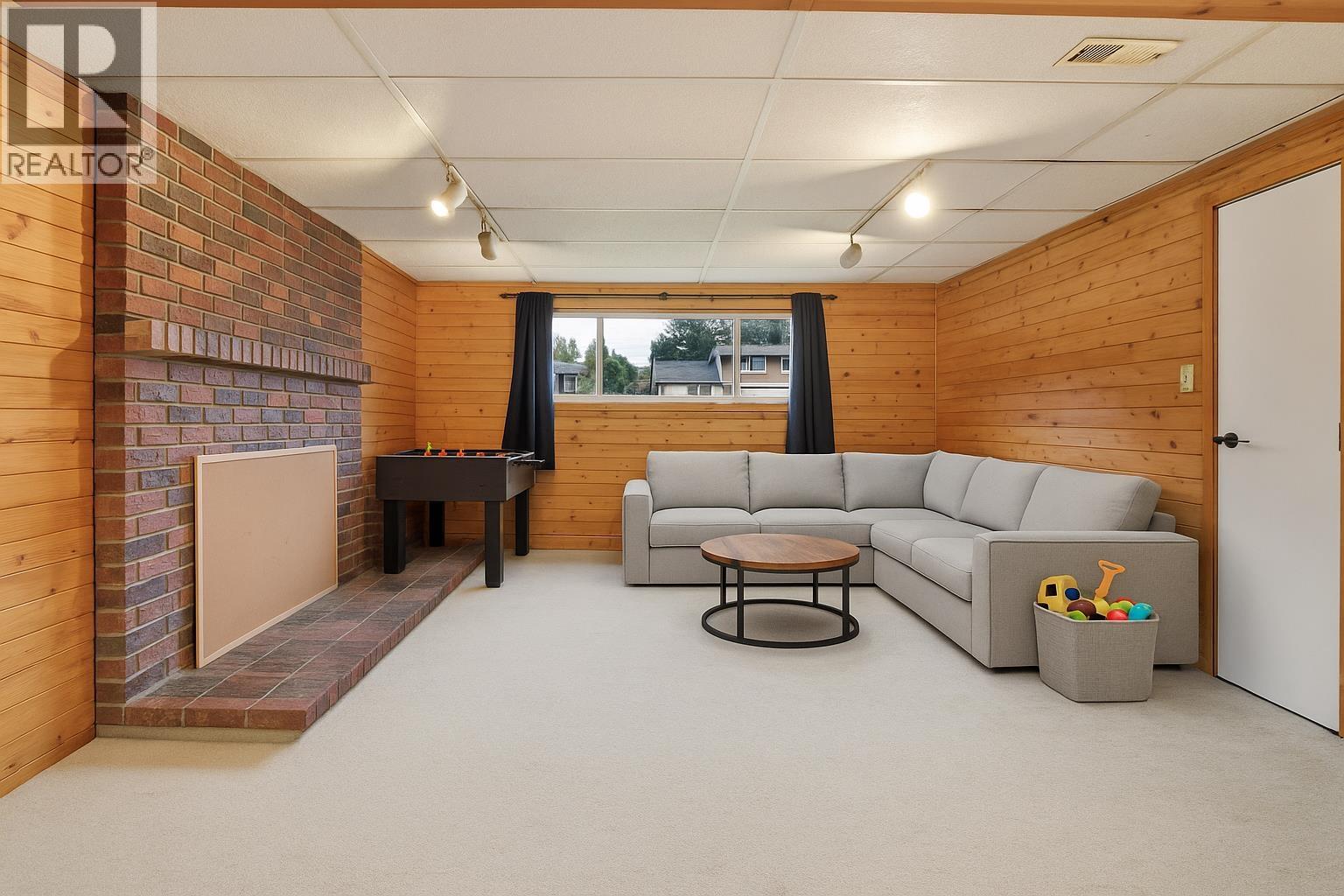 22970 Storey Avenue, Maple Ridge, British Columbia  V2X 3W1 - Photo 18 - R3098116