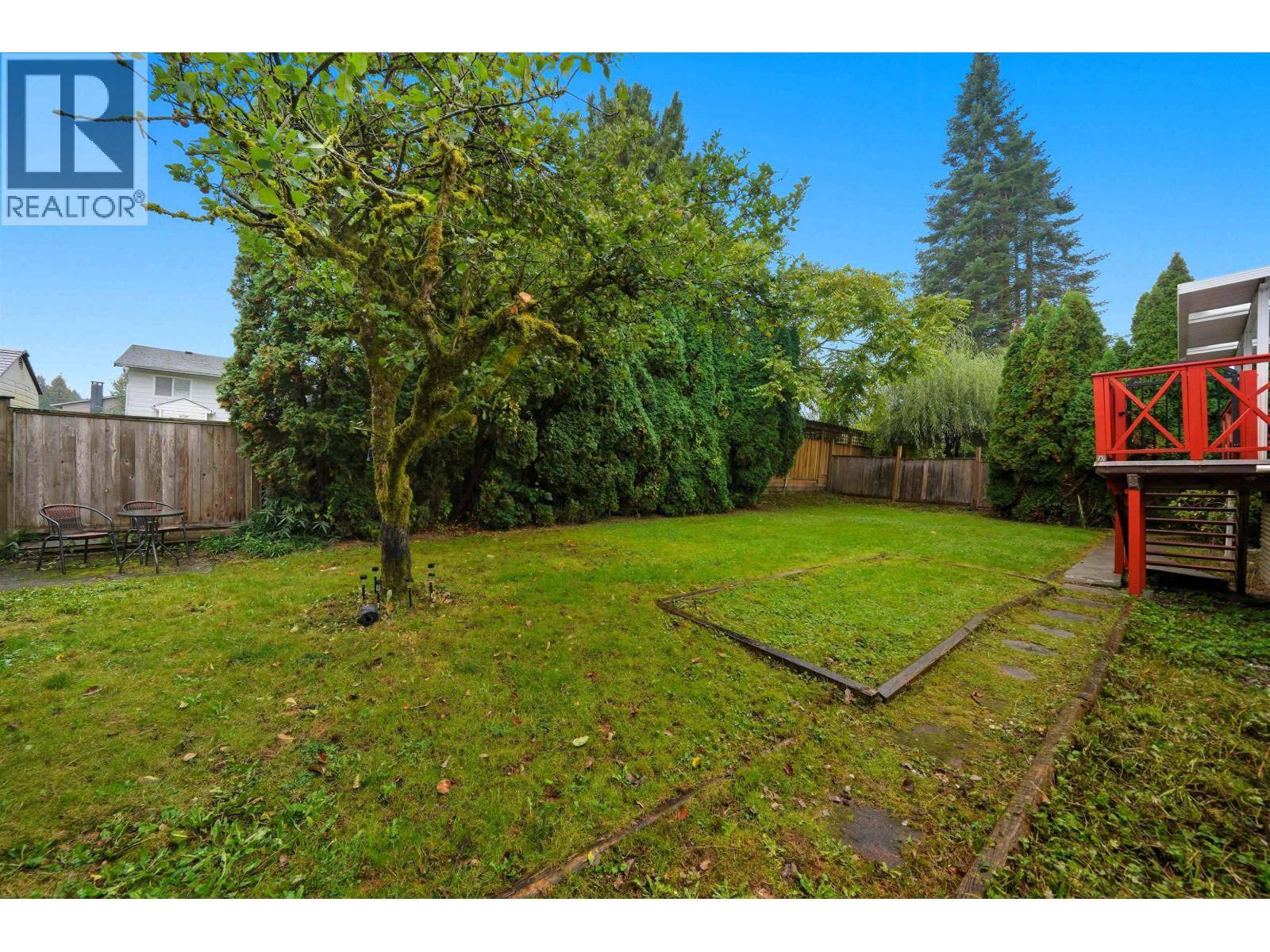 22970 Storey Avenue, Maple Ridge, British Columbia  V2X 3W1 - Photo 34 - R3098116