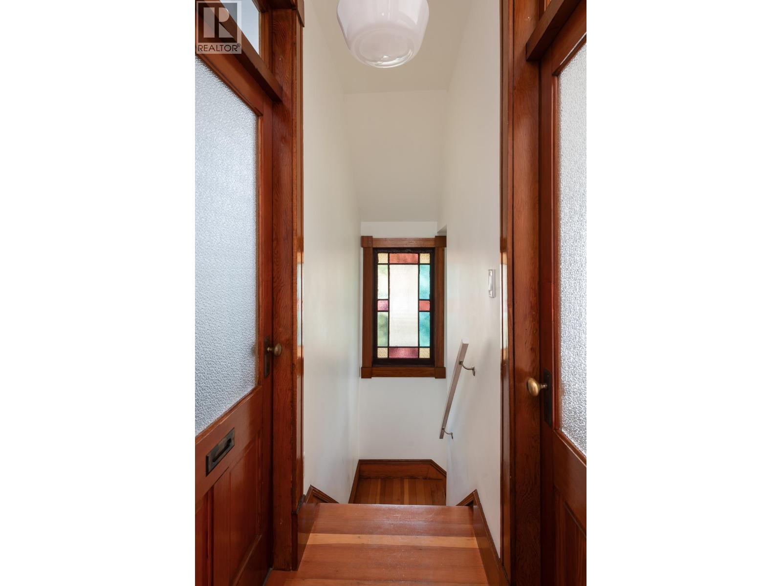 109 Oakland Street, New Westminster, British Columbia  V3L 1P5 - Photo 19 - R3098124