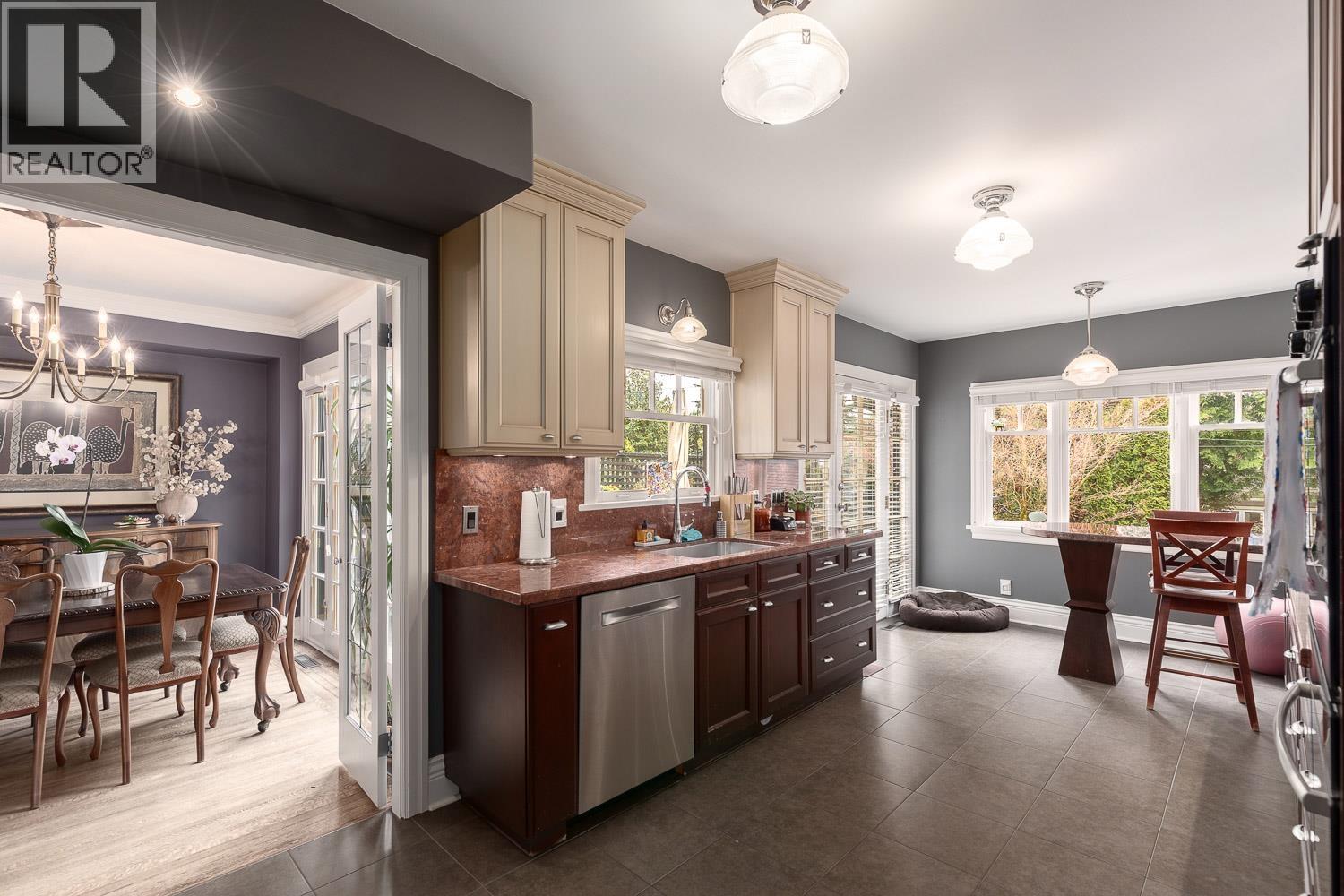 6137 Mccleery Street, Vancouver, British Columbia  V6N 1G3 - Photo 12 - R3098128