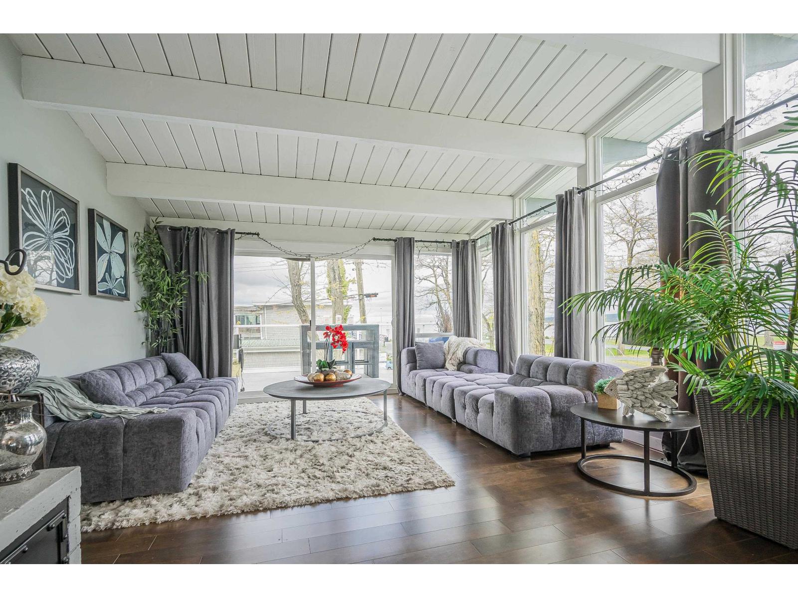 3099 Mcbride Avenue, Surrey, British Columbia  V4A 3G9 - Photo 16 - R3097478