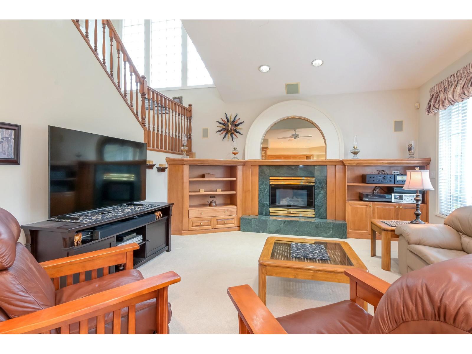 13913 25a Avenue, Surrey, British Columbia  V4P 2L9 - Photo 11 - R3097552