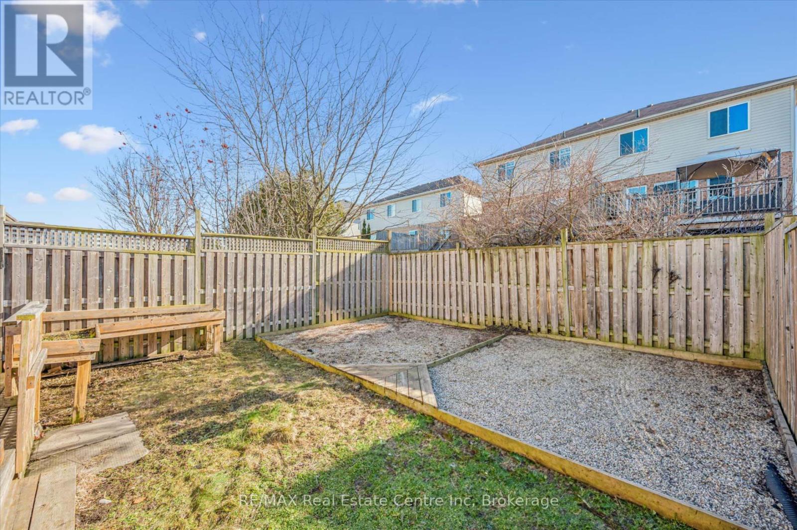 30 Vipond Street, Guelph, Ontario  N1E 0G9 - Photo 18 - X12867378