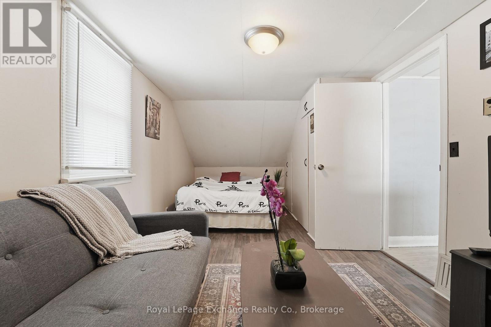 967-Upper Unit Huron Terrace, Kincardine, Ontario  N2Z 2Y1 - Photo 6 - X12867474