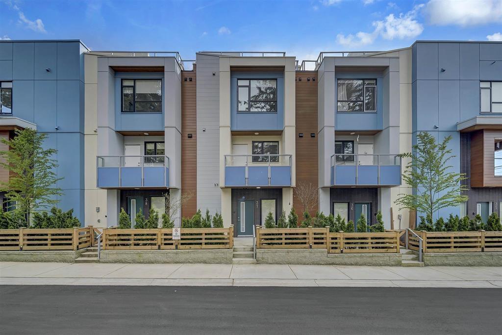 37 5858 132 STREET, surrey, British Columbia