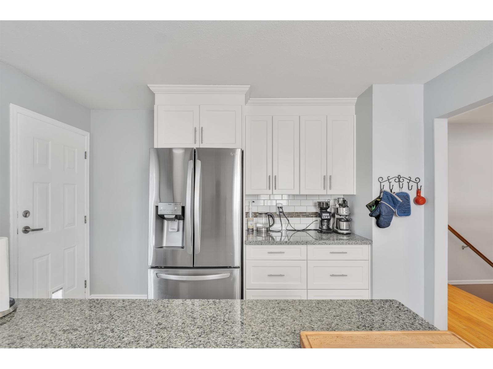 8983 204 Street, Langley, British Columbia  V1M 1A9 - Photo 12 - R3096839