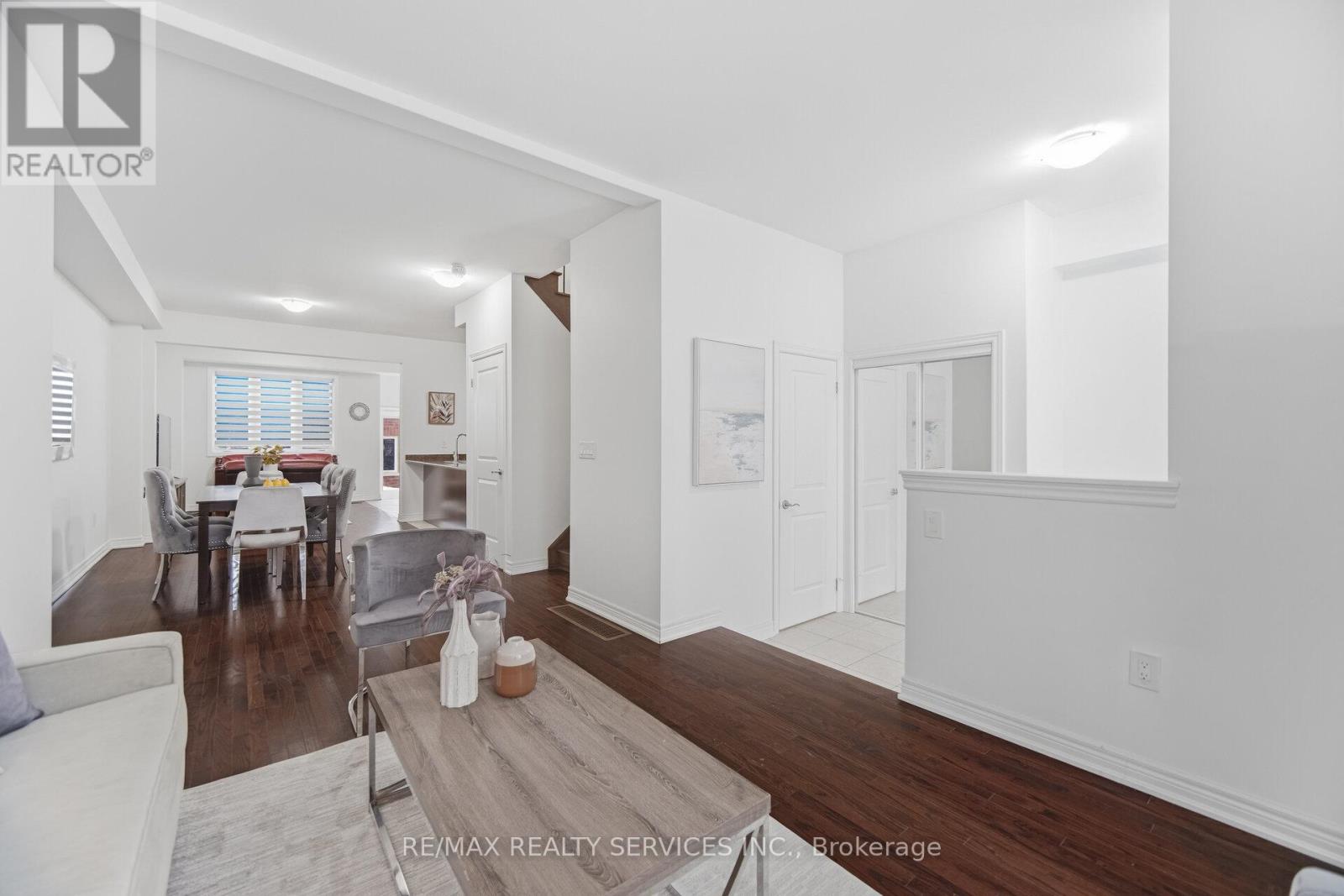 264 Inspire Boulevard, Brampton (Sandringham-Wellington North), Ontario  L6R 3X9 - Photo 10 - W12808594