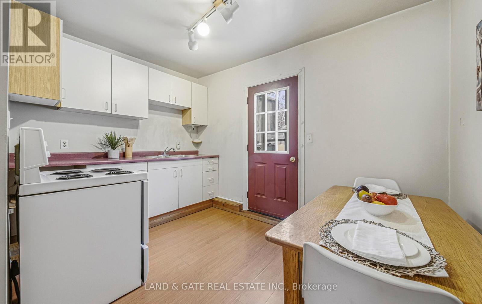 43 Mill Street S, Port Hope, Ontario  L1A 2S7 - Photo 12 - X12783378