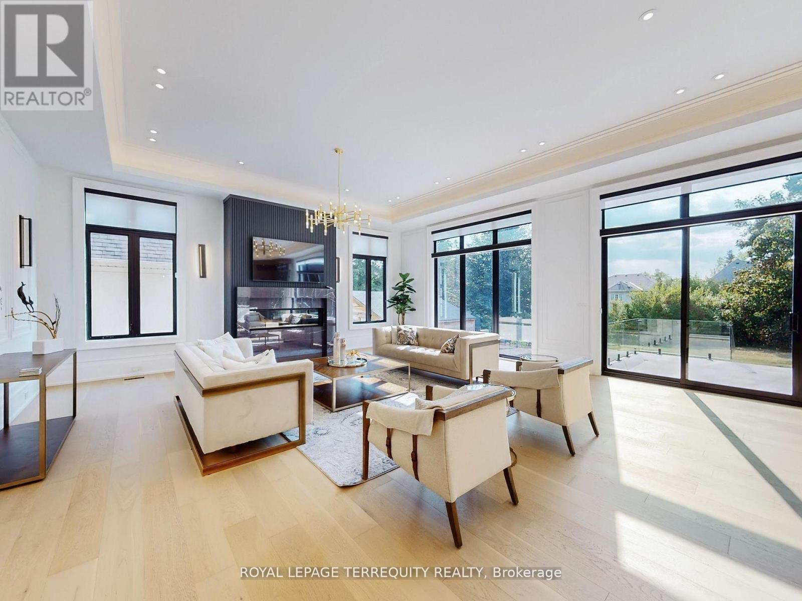 1408 Rougemount Drive, Pickering, Ontario  L1V 1N1 - Photo 9 - E12867376