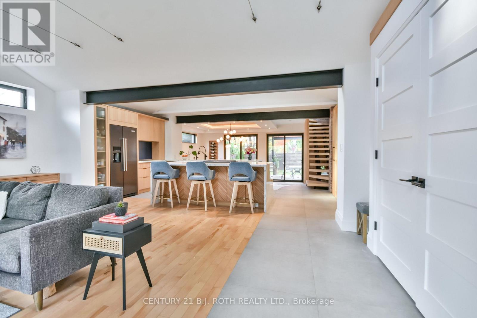 20 Weldon Street, Barrie (Codrington), Ontario  L4M 4J4 - Photo 9 - S12867366