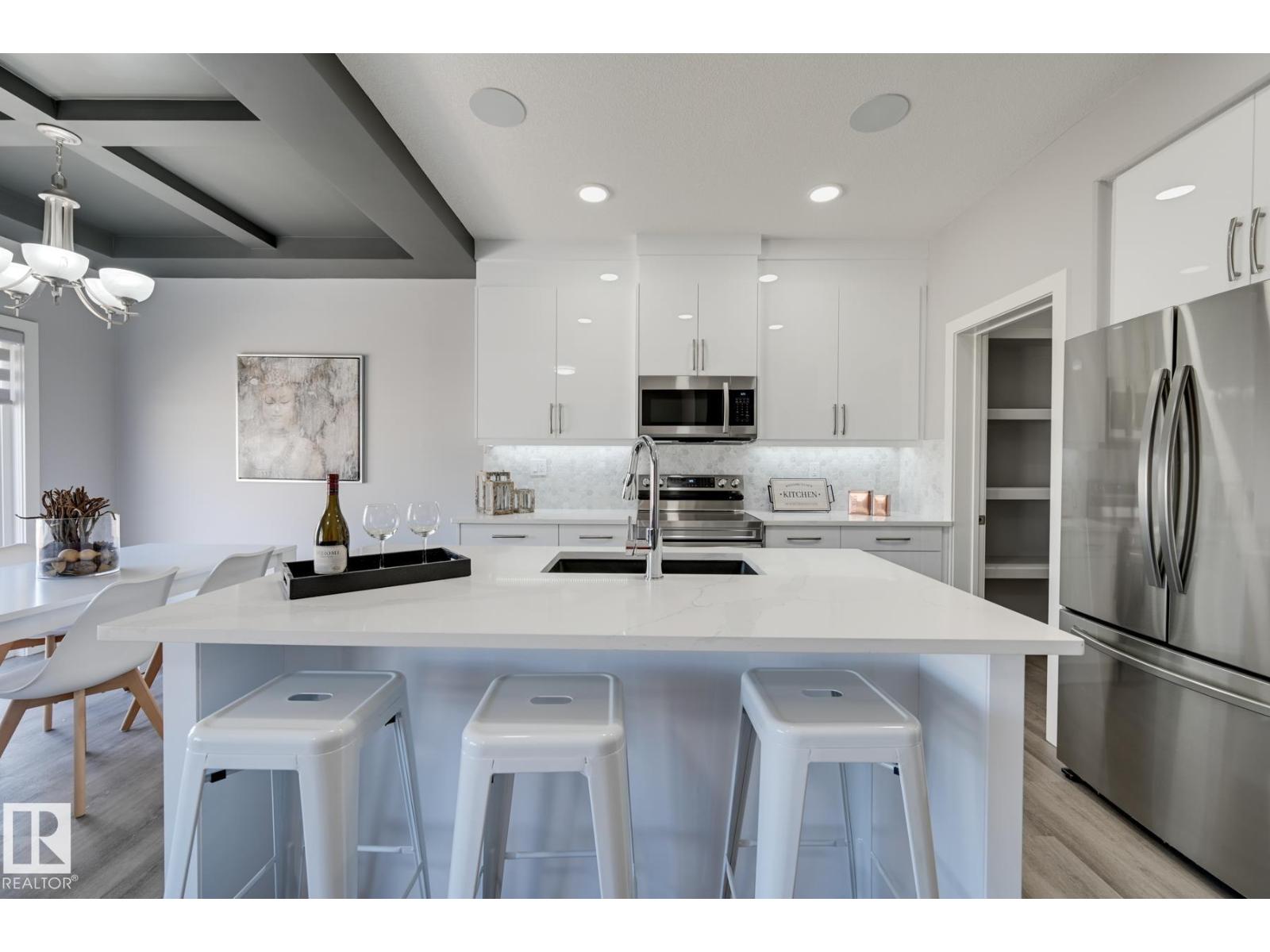 1132 Goldfinch Cr Nw Nw, Edmonton, Alberta  T5S 0R1 - Photo 10 - E4476737