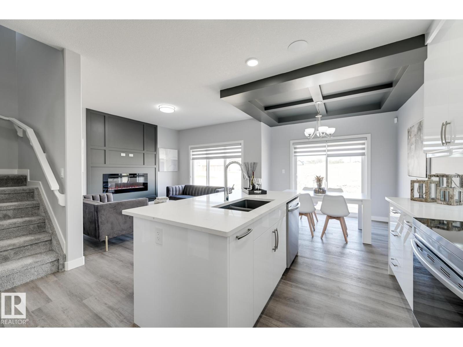 1132 Goldfinch Cr Nw Nw, Edmonton, Alberta  T5S 0R1 - Photo 9 - E4476737