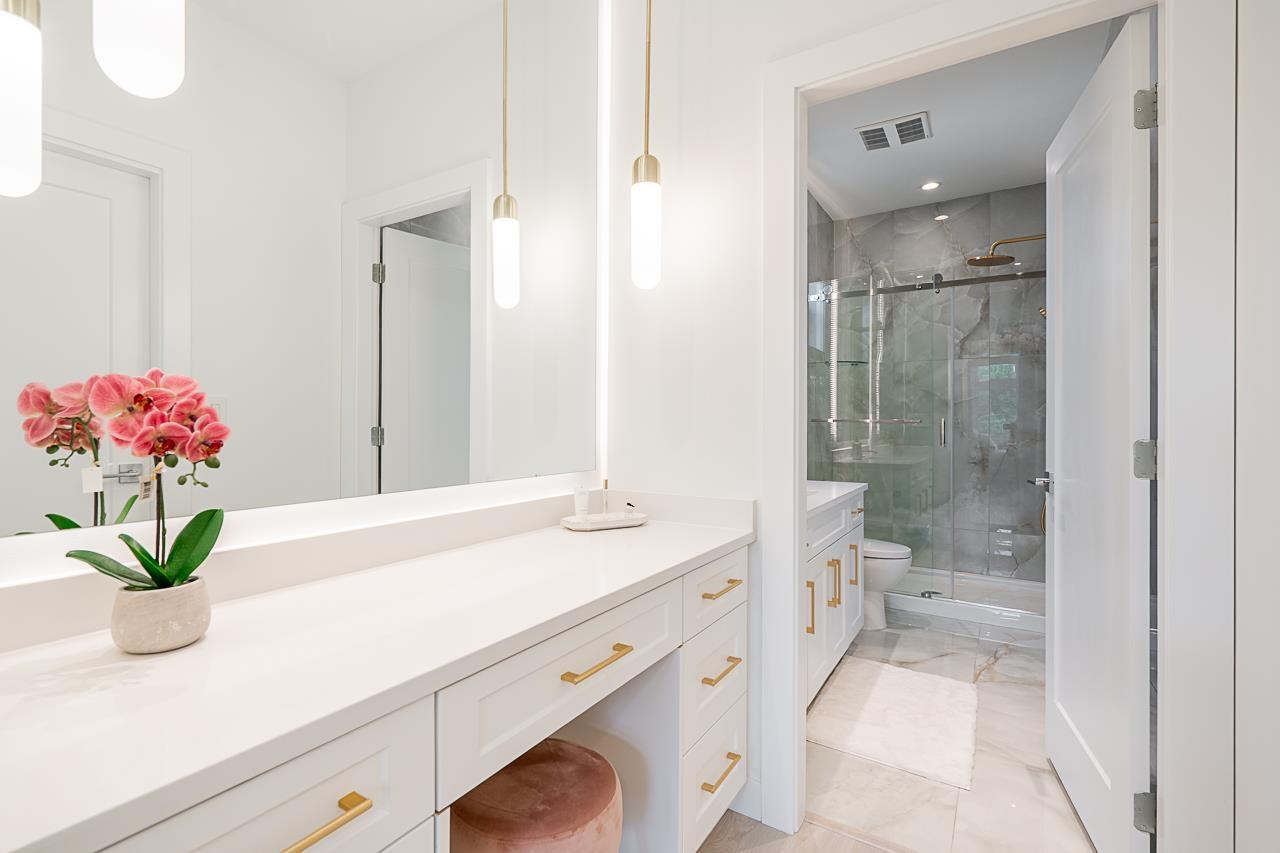 9879 Lyncean Drive, Surrey, British Columbia  V4N 4M6 - Photo 25 - R3098179