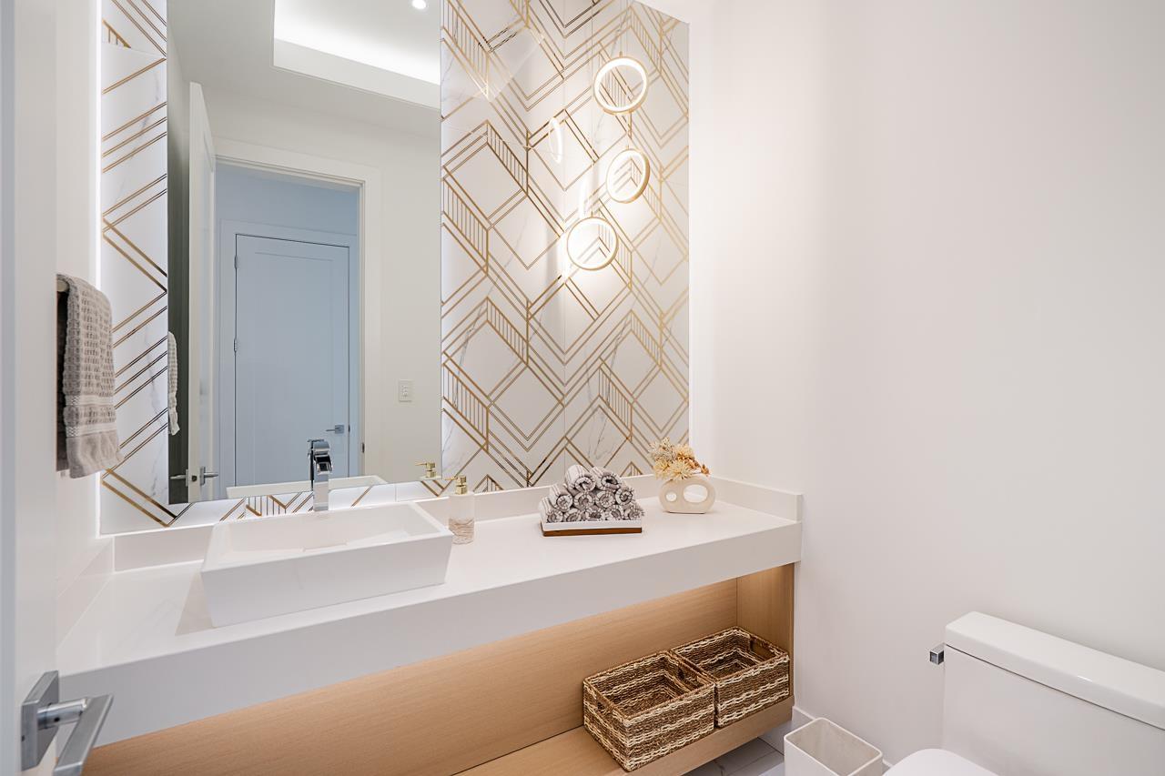 9879 Lyncean Drive, Surrey, British Columbia  V4N 4M6 - Photo 17 - R3098179