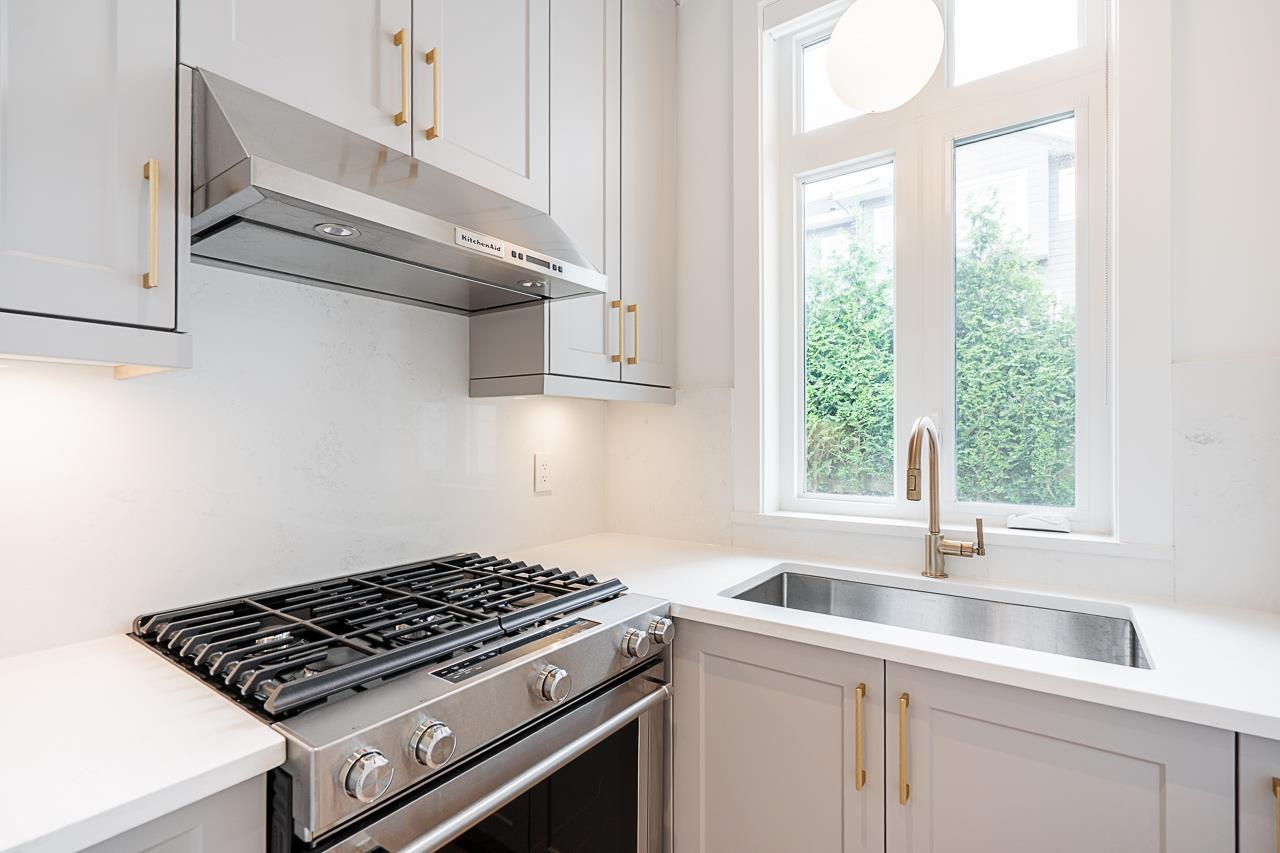 9879 Lyncean Drive, Surrey, British Columbia  V4N 4M6 - Photo 14 - R3098179