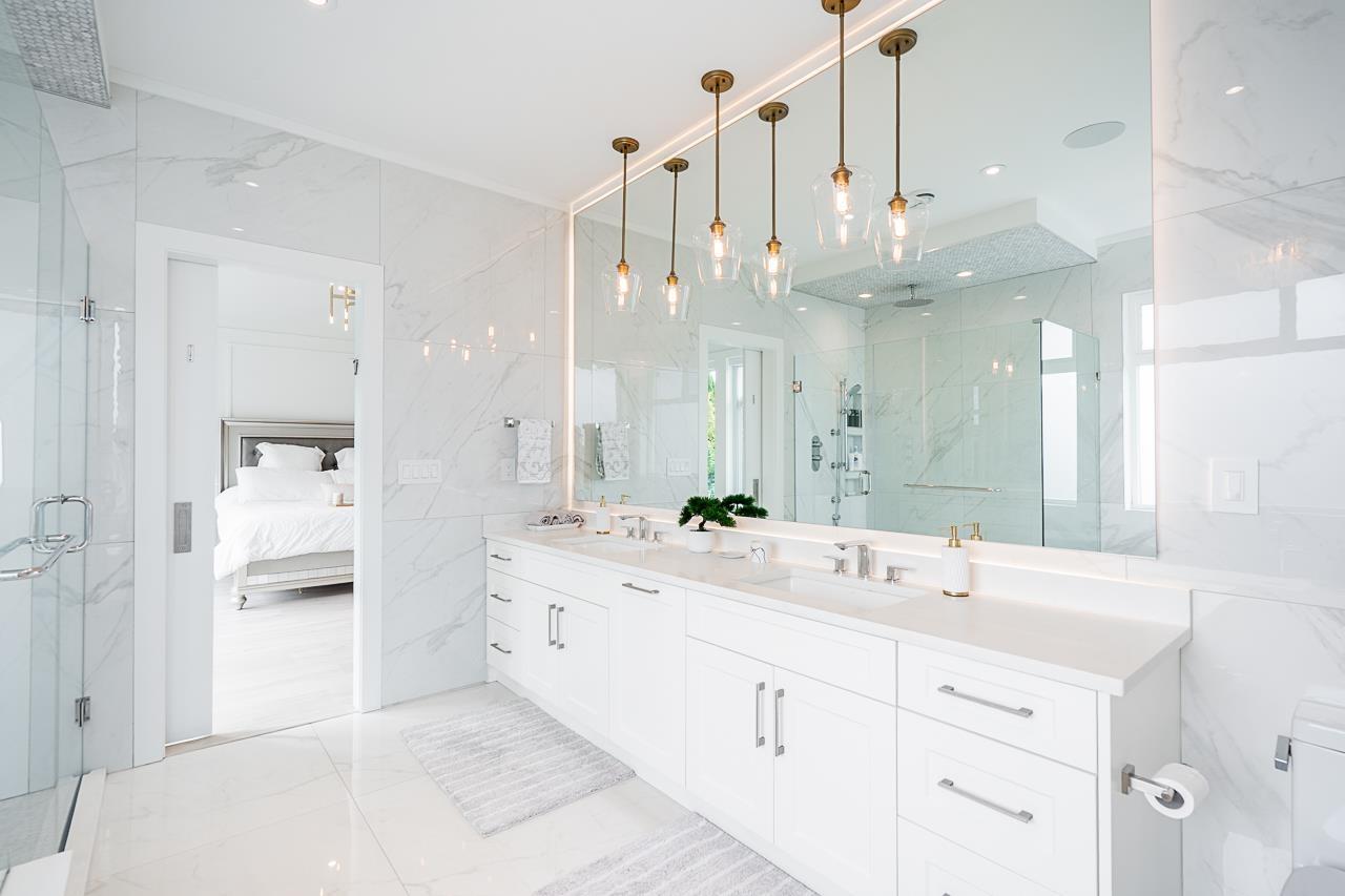 9879 Lyncean Drive, Surrey, British Columbia  V4N 4M6 - Photo 21 - R3098179