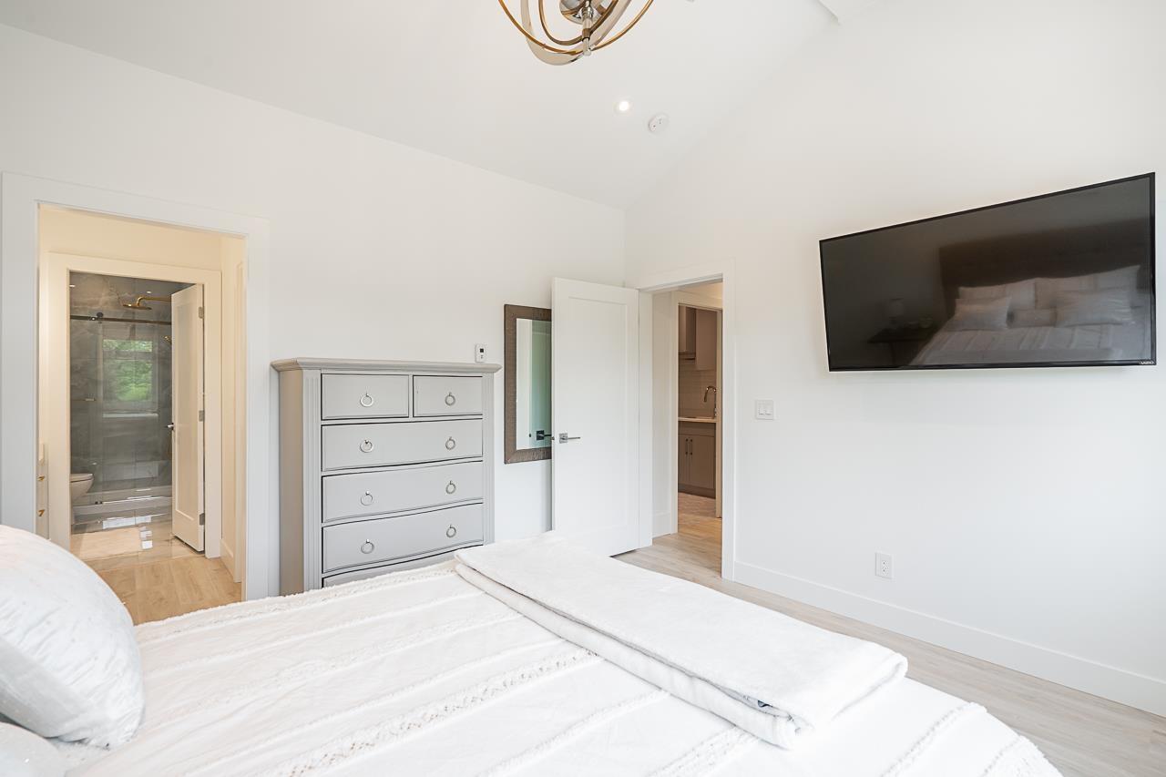 9879 Lyncean Drive, Surrey, British Columbia  V4N 4M6 - Photo 24 - R3098179