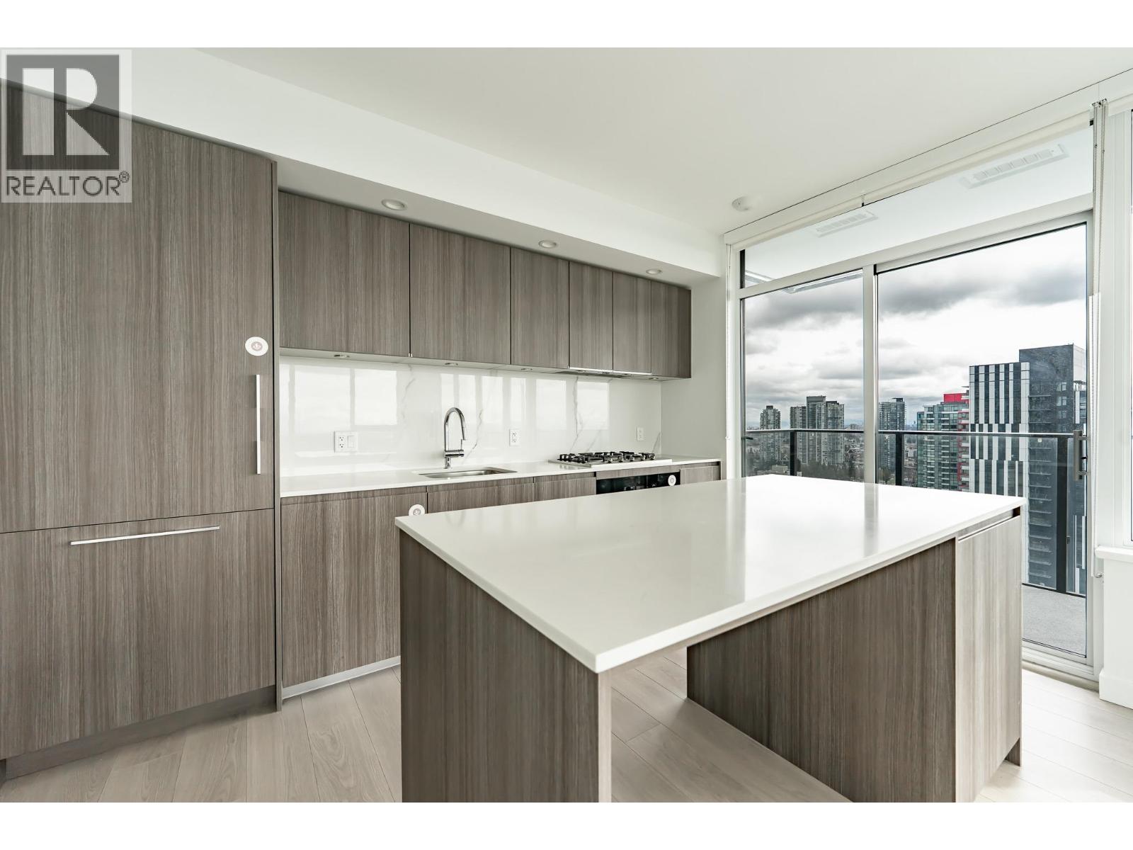 2704 6537 Telford Avenue, Burnaby, British Columbia  V5H 0K9 - Photo 5 - R3097856