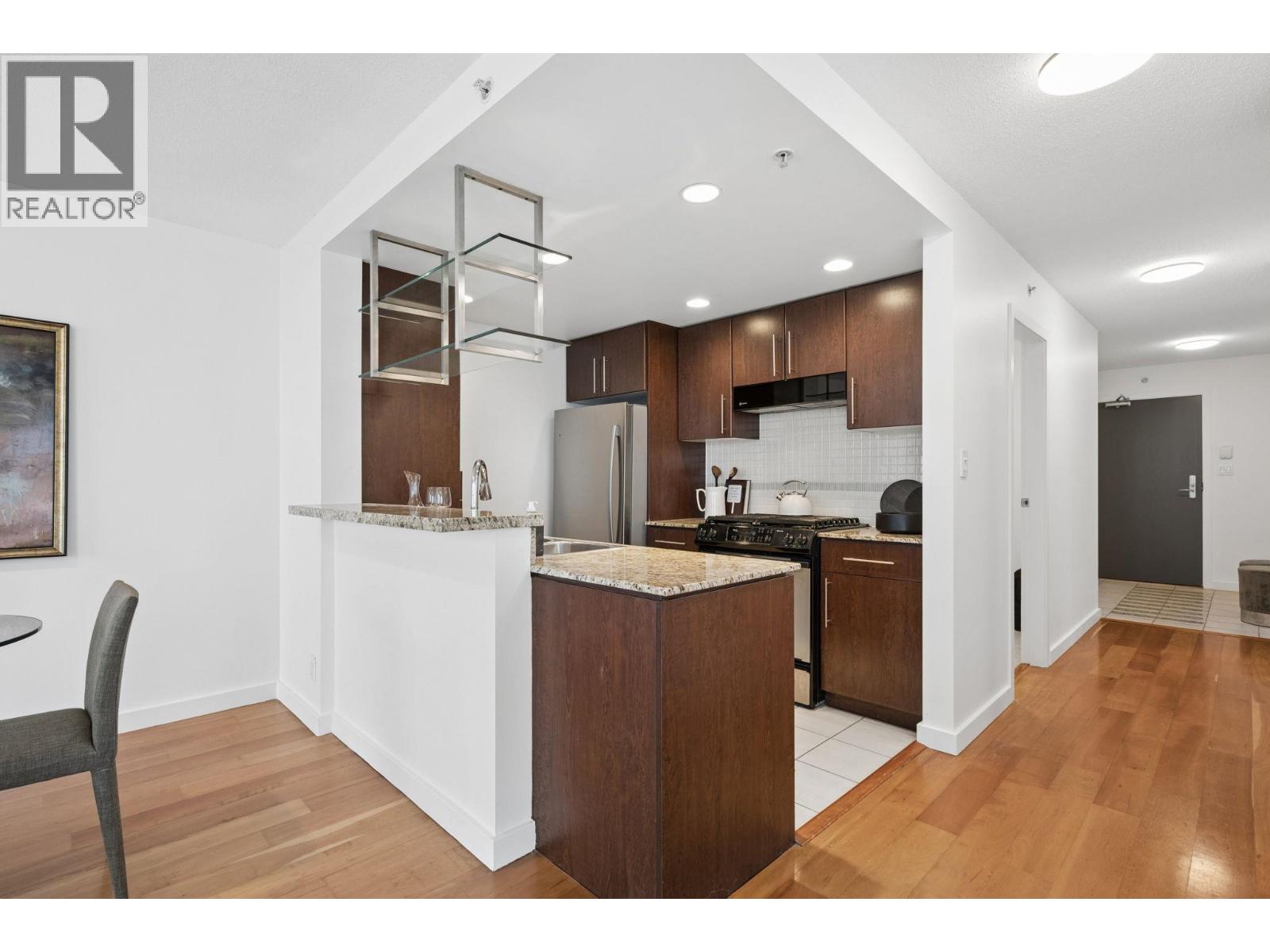 2502 455 Beach Crescent, Vancouver, British Columbia  V6Z 3E5 - Photo 7 - R3097973