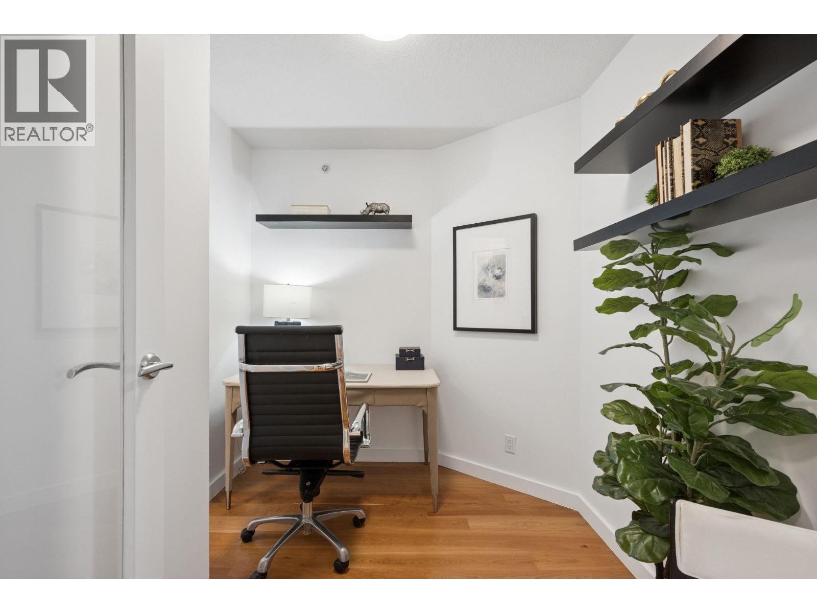 2502 455 Beach Crescent, Vancouver, British Columbia  V6Z 3E5 - Photo 10 - R3097973