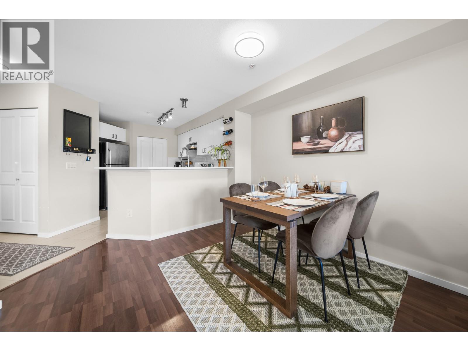 414 9098 Halston Court, Burnaby, British Columbia  V3N 0A6 - Photo 6 - R3097253