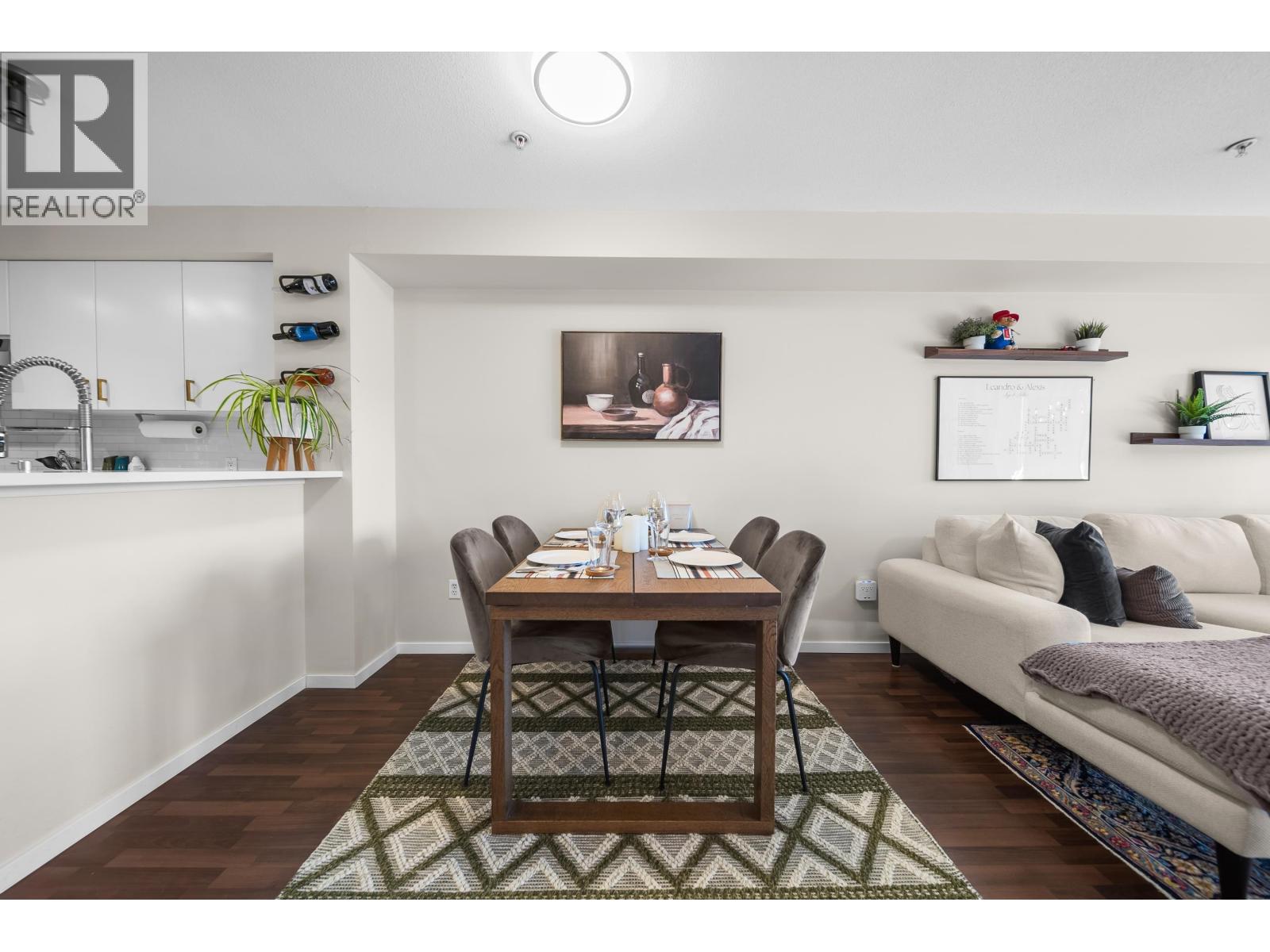 414 9098 Halston Court, Burnaby, British Columbia  V3N 0A6 - Photo 7 - R3097253