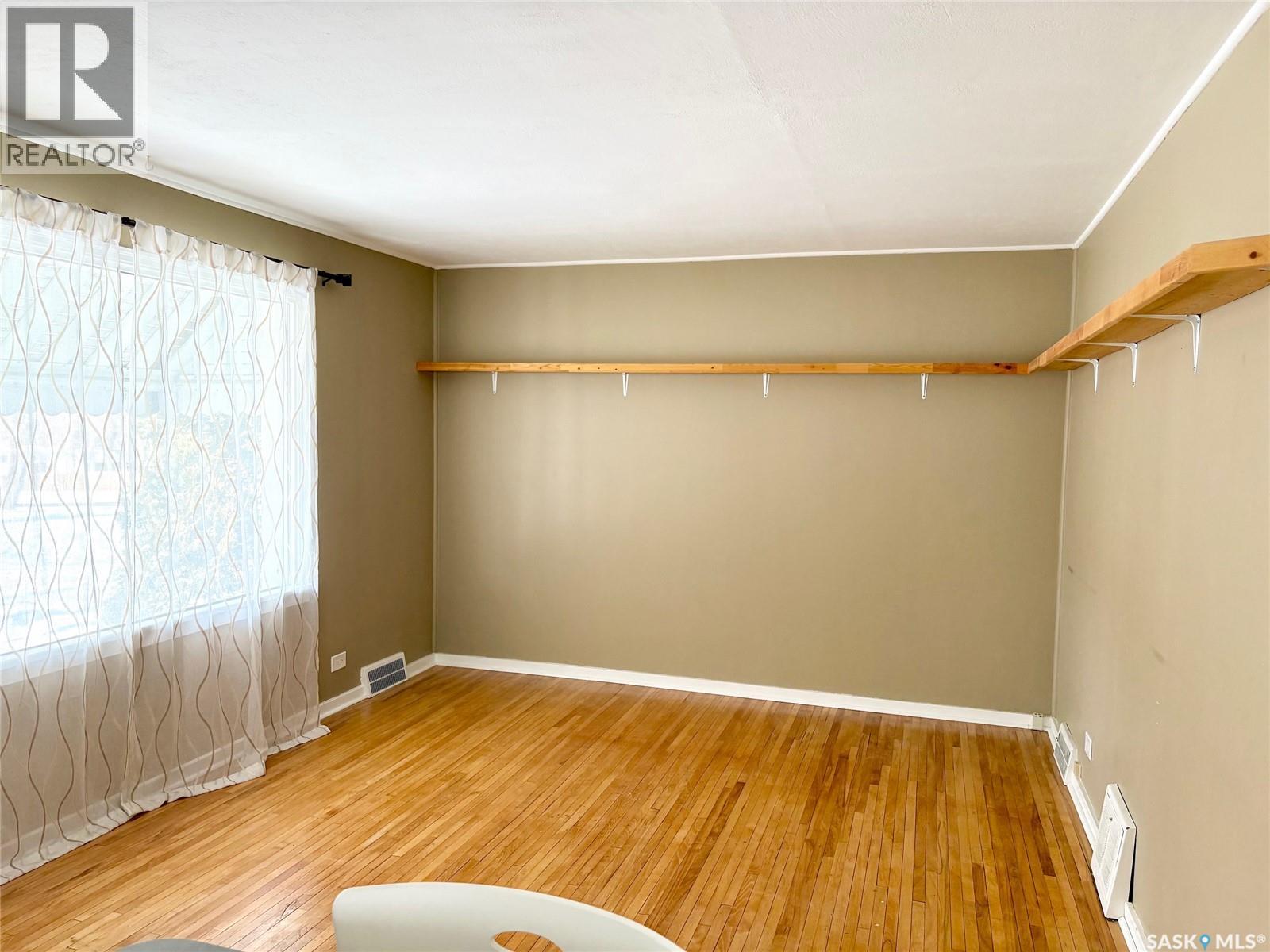 113 Laurier Avenue, Yorkton, Saskatchewan  S3N 1V1 - Photo 10 - SK030095