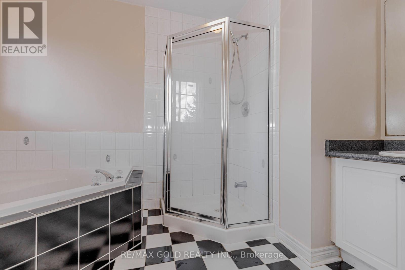 6483 Seaver Road, Mississauga, Ontario  L5V 2H9 - Photo 24 - W12867490