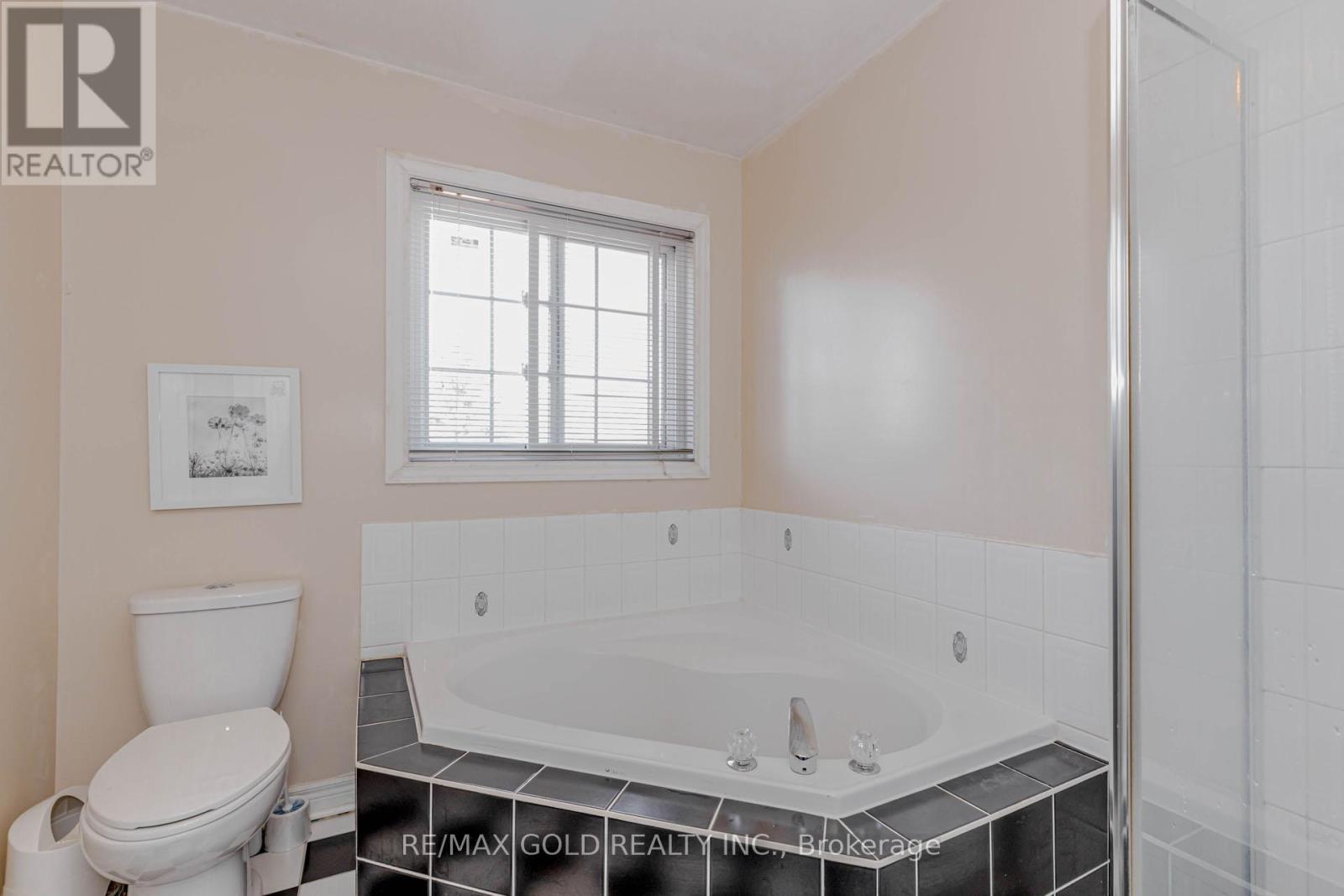 6483 Seaver Road, Mississauga, Ontario  L5V 2H9 - Photo 26 - W12867490