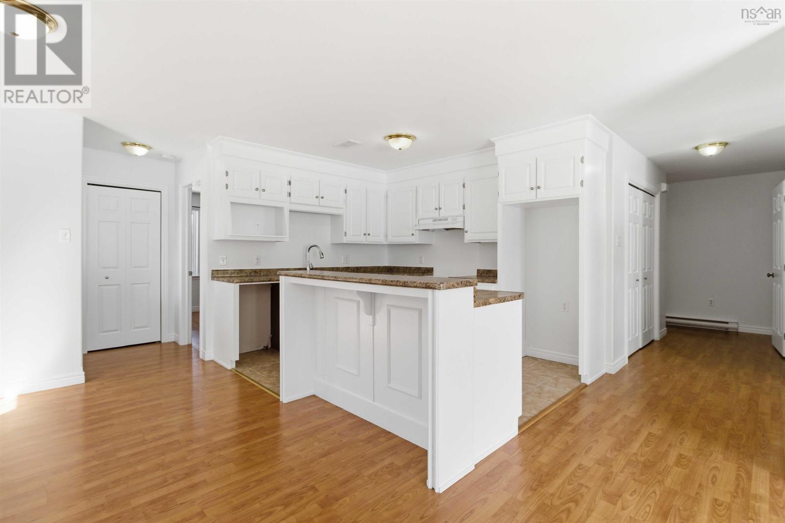 331 Hollingsworth Drive, Bridgewater, Nova Scotia  B4V 3J5 - Photo 10 - 202604261