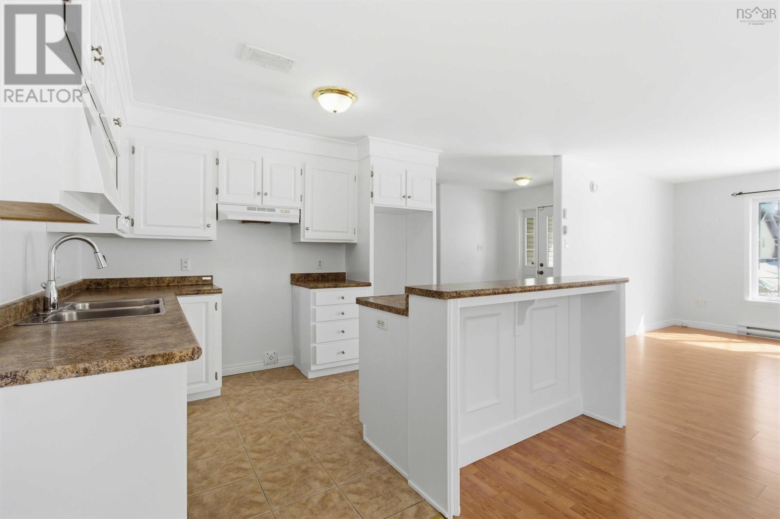 331 Hollingsworth Drive, Bridgewater, Nova Scotia  B4V 3J5 - Photo 13 - 202604261