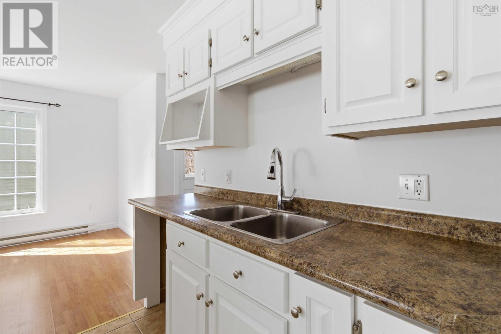 331 Hollingsworth Drive, Bridgewater, Nova Scotia  B4V 3J5 - Photo 14 - 202604261