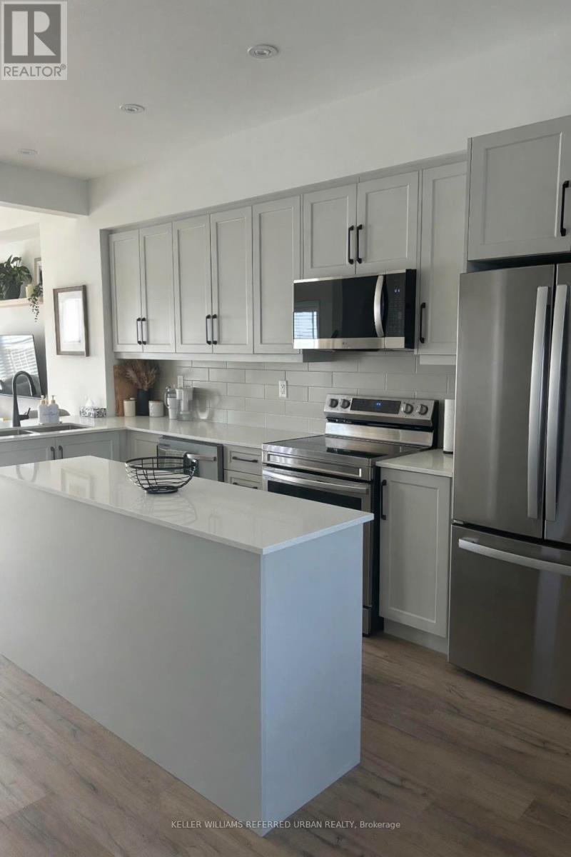 99 - 155 Equestrian Way, Cambridge, Ontario  N3E 0E8 - Photo 6 - X12867390