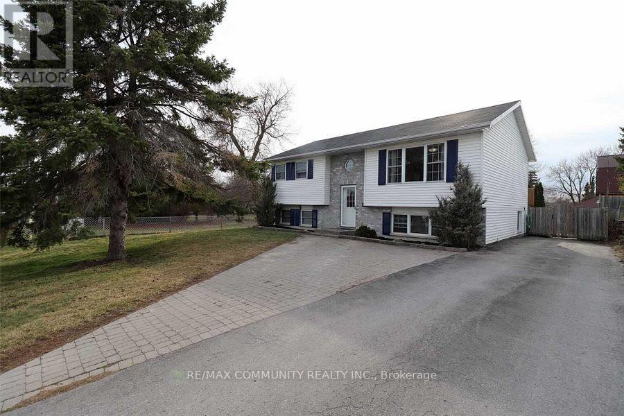 Main - 6 Lywood Street, Belleville (Thurlow Ward), Ontario  K0K 1K0 - Photo 2 - X12867394
