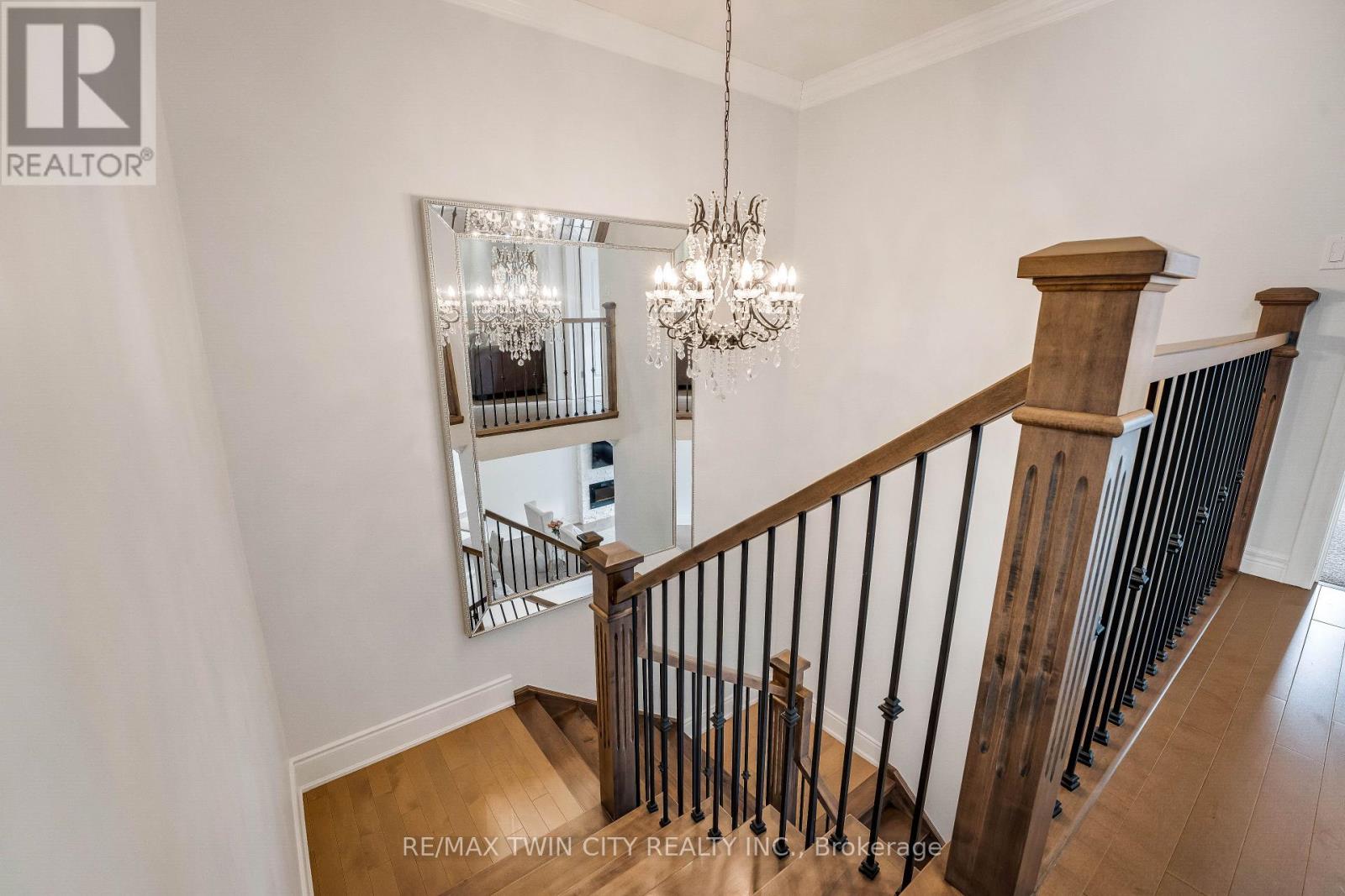 565 Florencedale Crescent, Kitchener, Ontario  N2R 1T6 - Photo 13 - X12867402