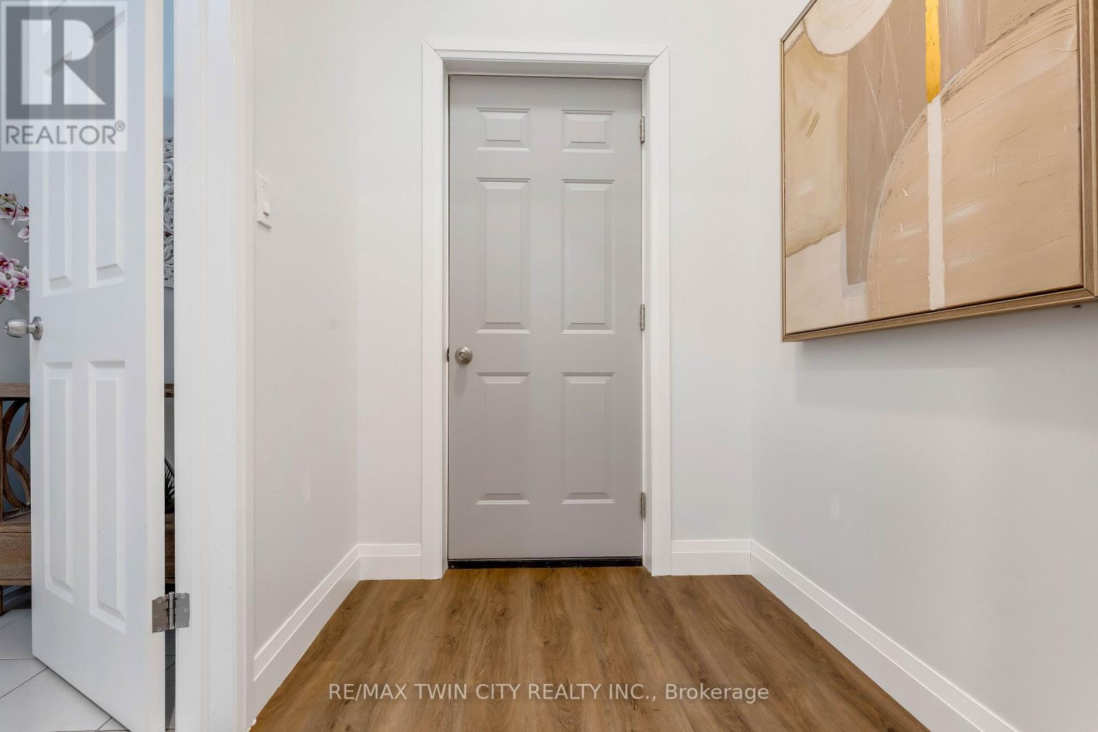 565 Florencedale Crescent, Kitchener, Ontario  N2R 1T6 - Photo 29 - X12867402