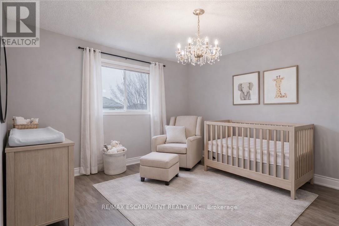 42 Hillgarden Drive, Hamilton, Ontario  L8J 3R3 - Photo 26 - X12867476