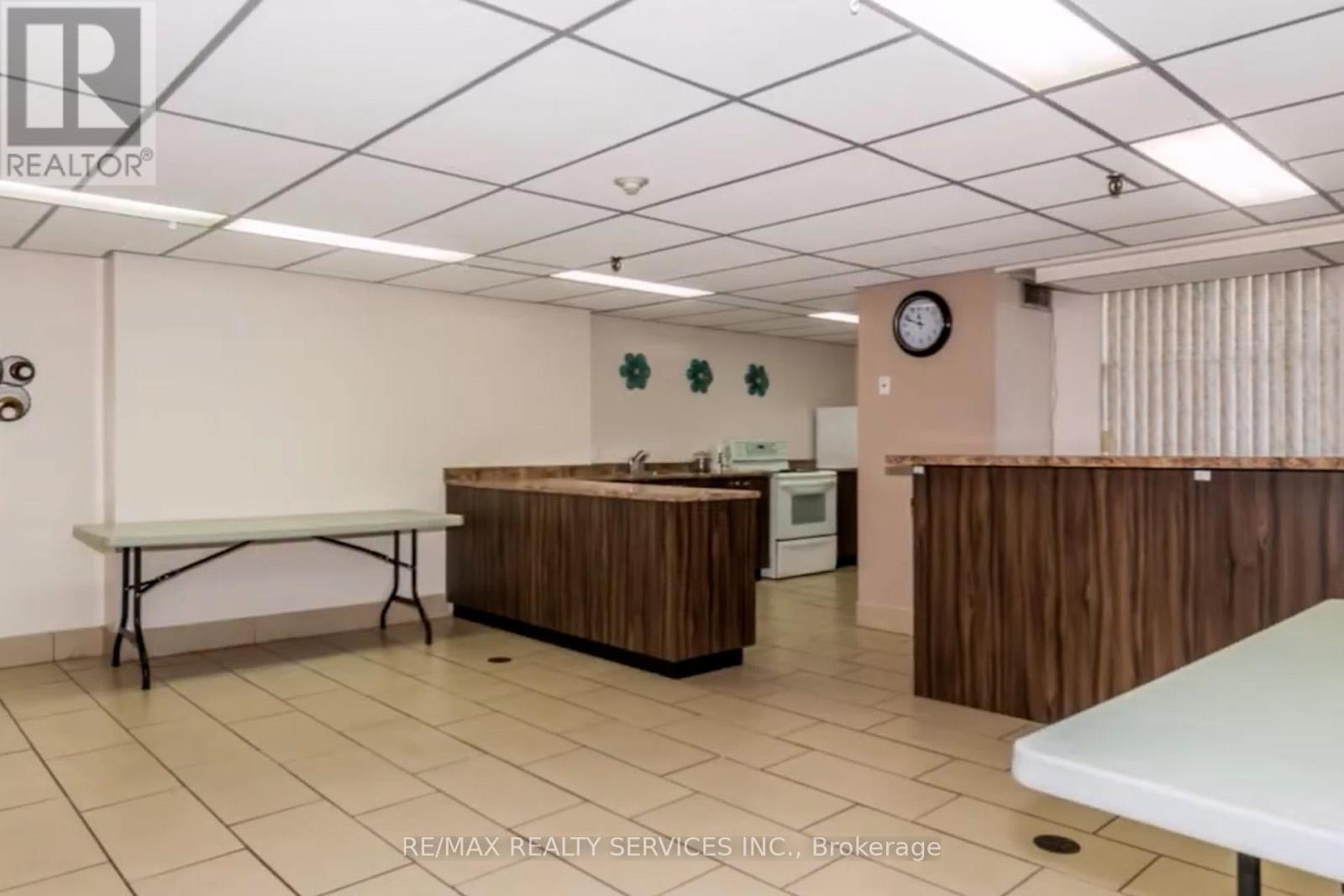 304 - 18 Knightsbridge Road, Brampton, Ontario  L6T 3X5 - Photo 43 - W12778334